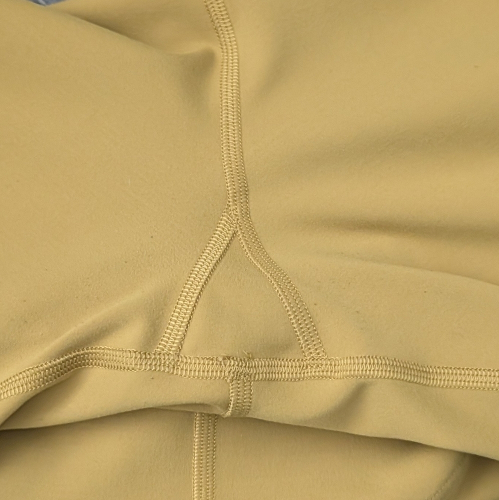 Lululemon Instill High Rise Tight - Picture 8 of 11